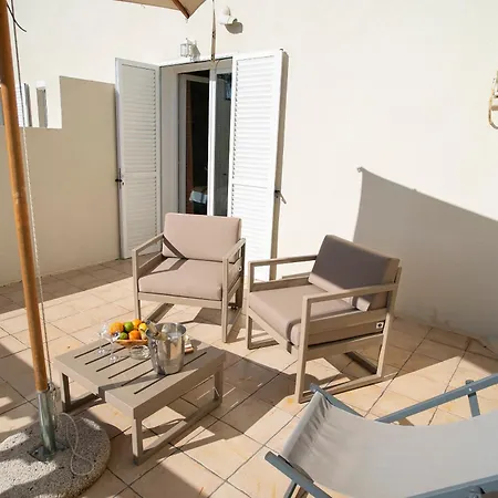Hotel De La Mer Hyeres Exterior photo