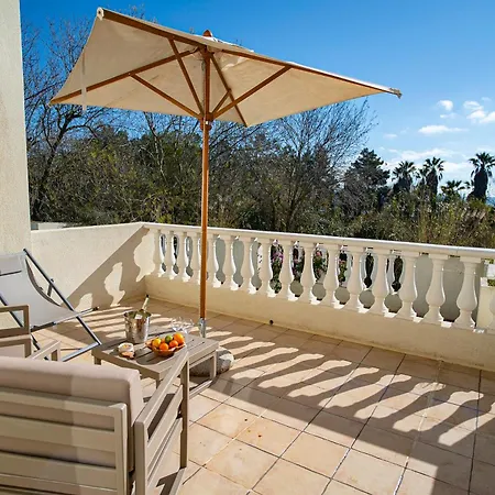 Hotel De La Mer Hyeres Exterior photo