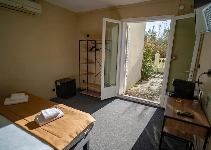 Hotel les Citronniers